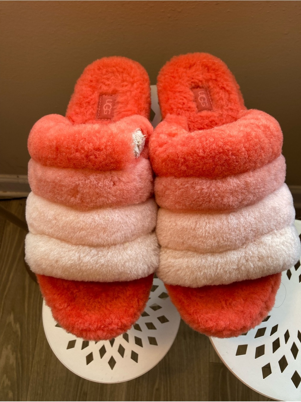 UGG Ombre Coral and Blush Pink Fluff Slide
